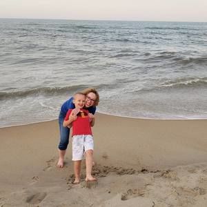 Meet your Posher, Stephanie